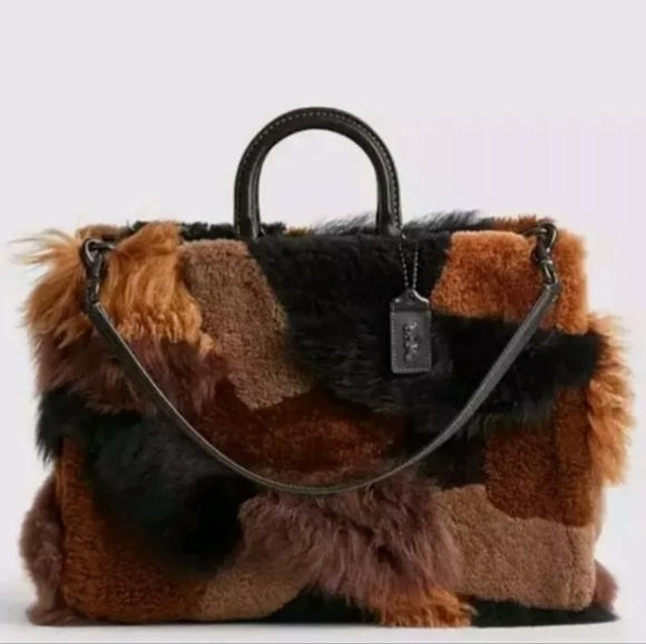 Limited Coach Shearling rogue 39 tote bag - Picture 2 of 15